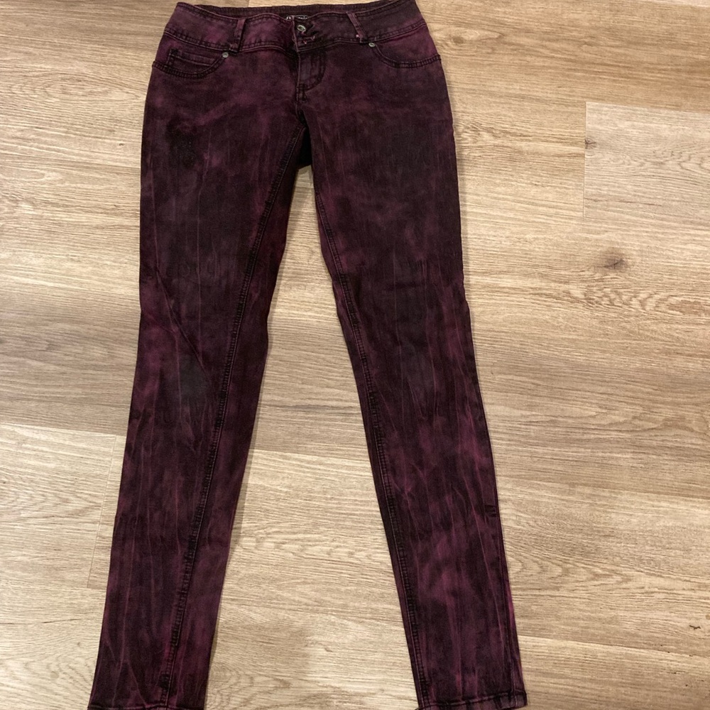 Juniors lovesick jeans